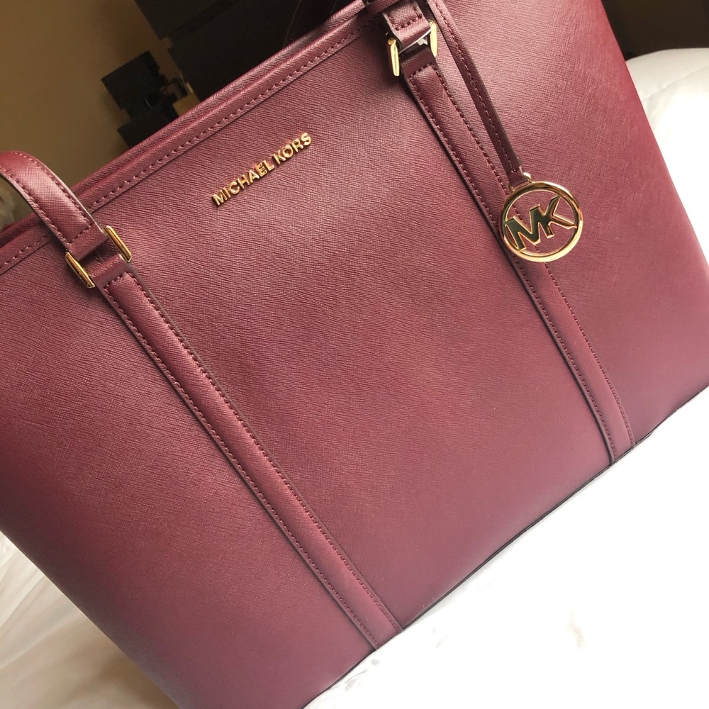 Michael Kors Tote